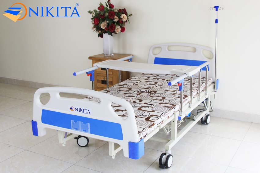 Giường dành cho người già NIKITA DCN06